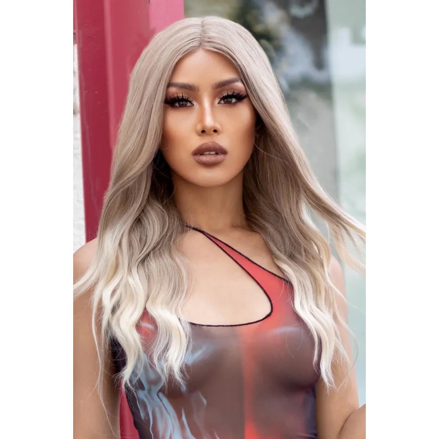 13*2" Lace Front Wigs Synthetic Long Wave 24" 150% Density in Medium Blonde Highlights