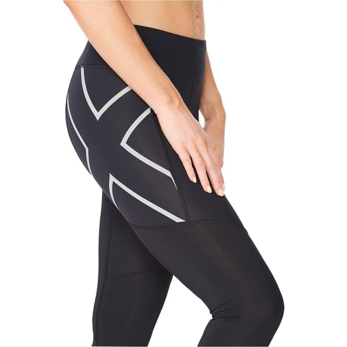 2XU Aero Vent Mid Rise Womens 3/4 Capri Running Tights - Black