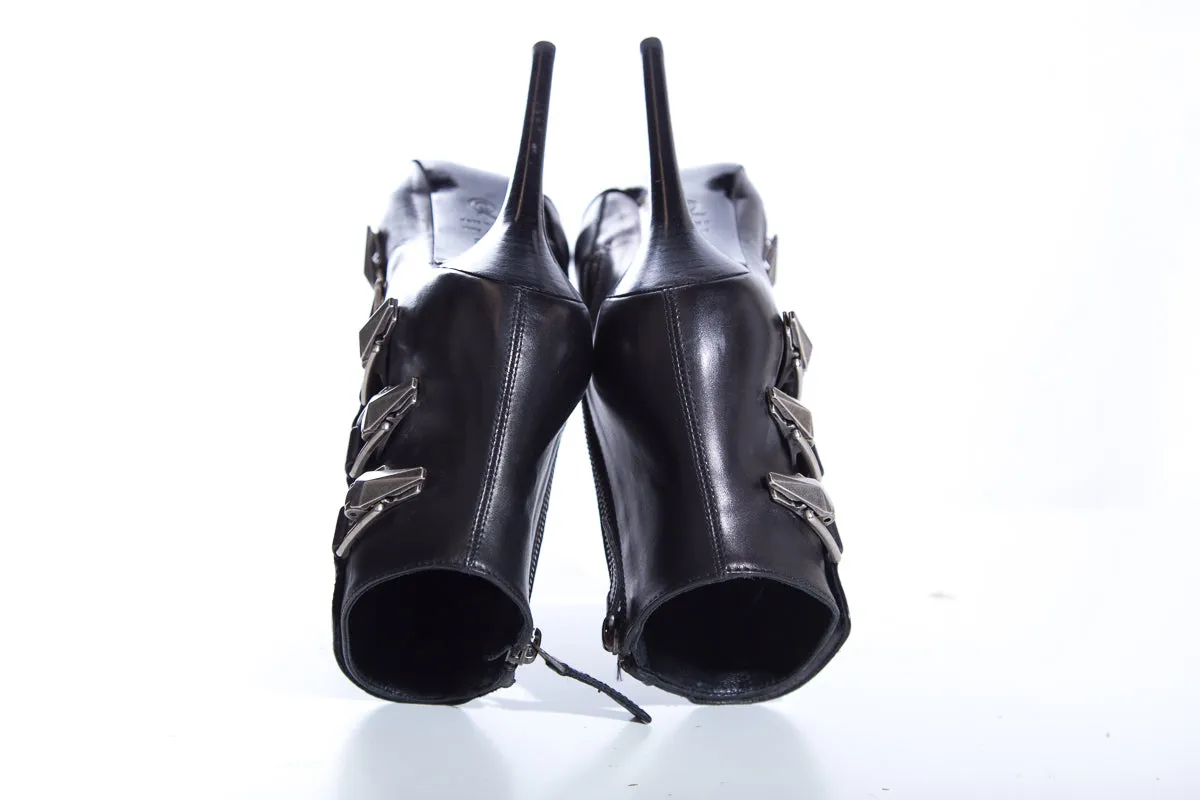 Alexander McQueen Black Leather  Booties SZ 35.5