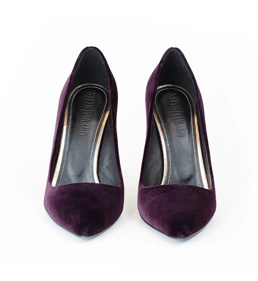 Antigone Velvet Classic Pumps | Bordeaux