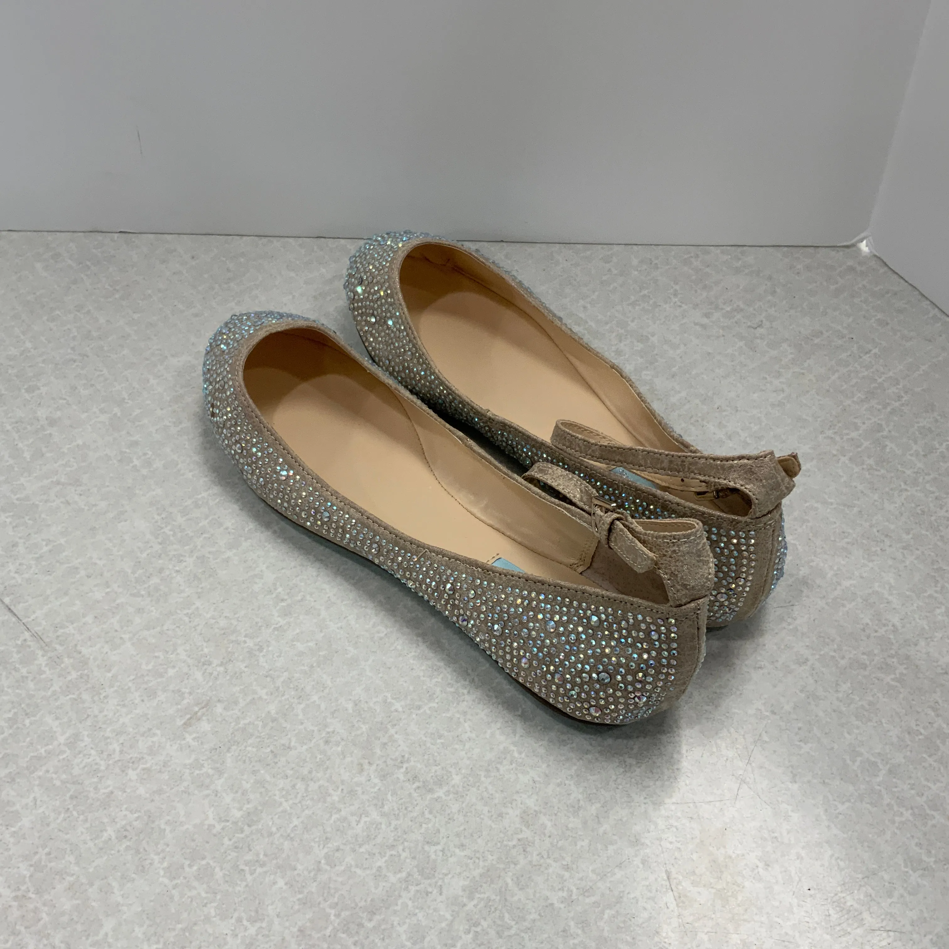 Beige Shoes Flats Betsey Johnson, Size 7.5