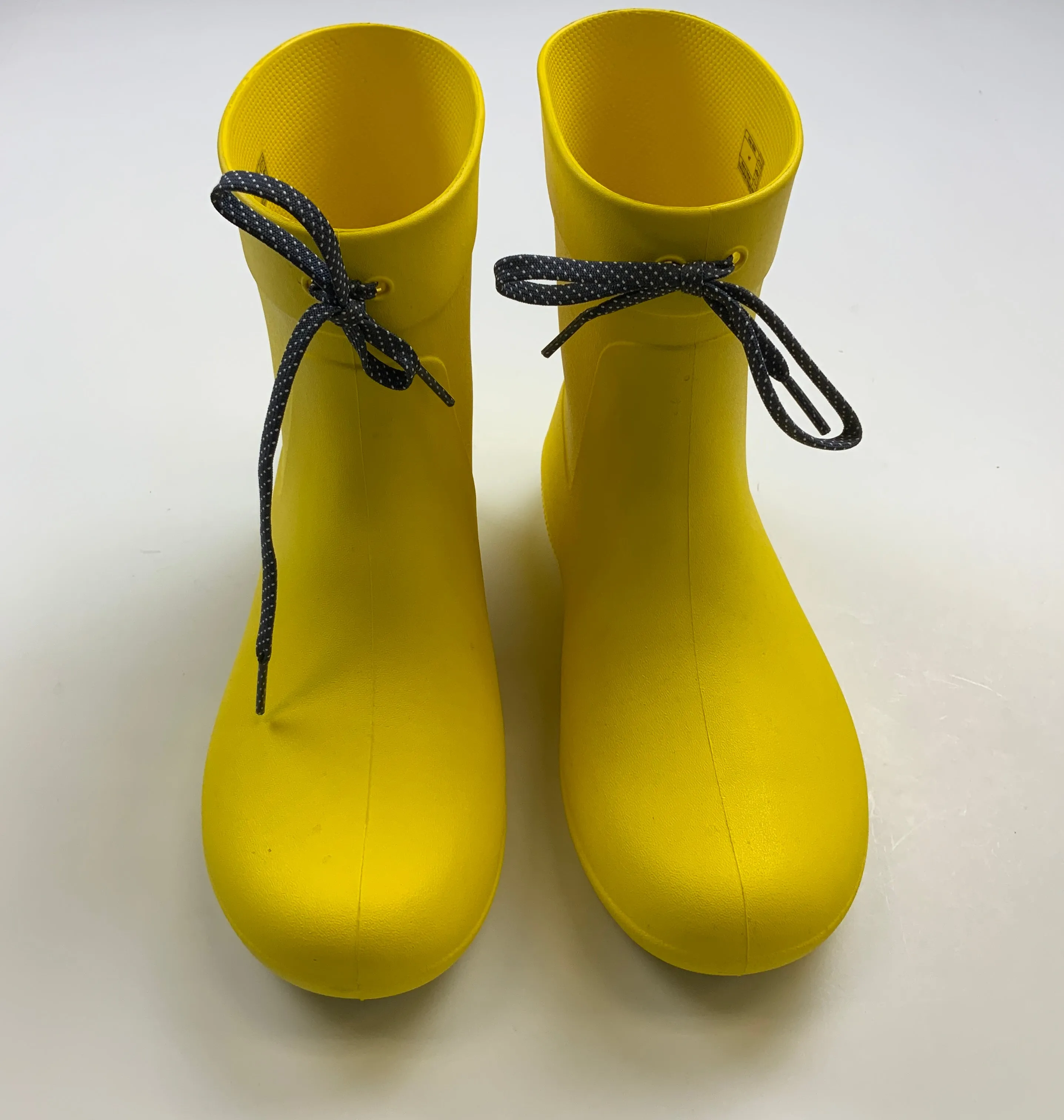 Boots Rain By Crocs In Yellow, Size: 7