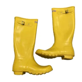 Boots Rain By Hunter In Yellow, Size: 9