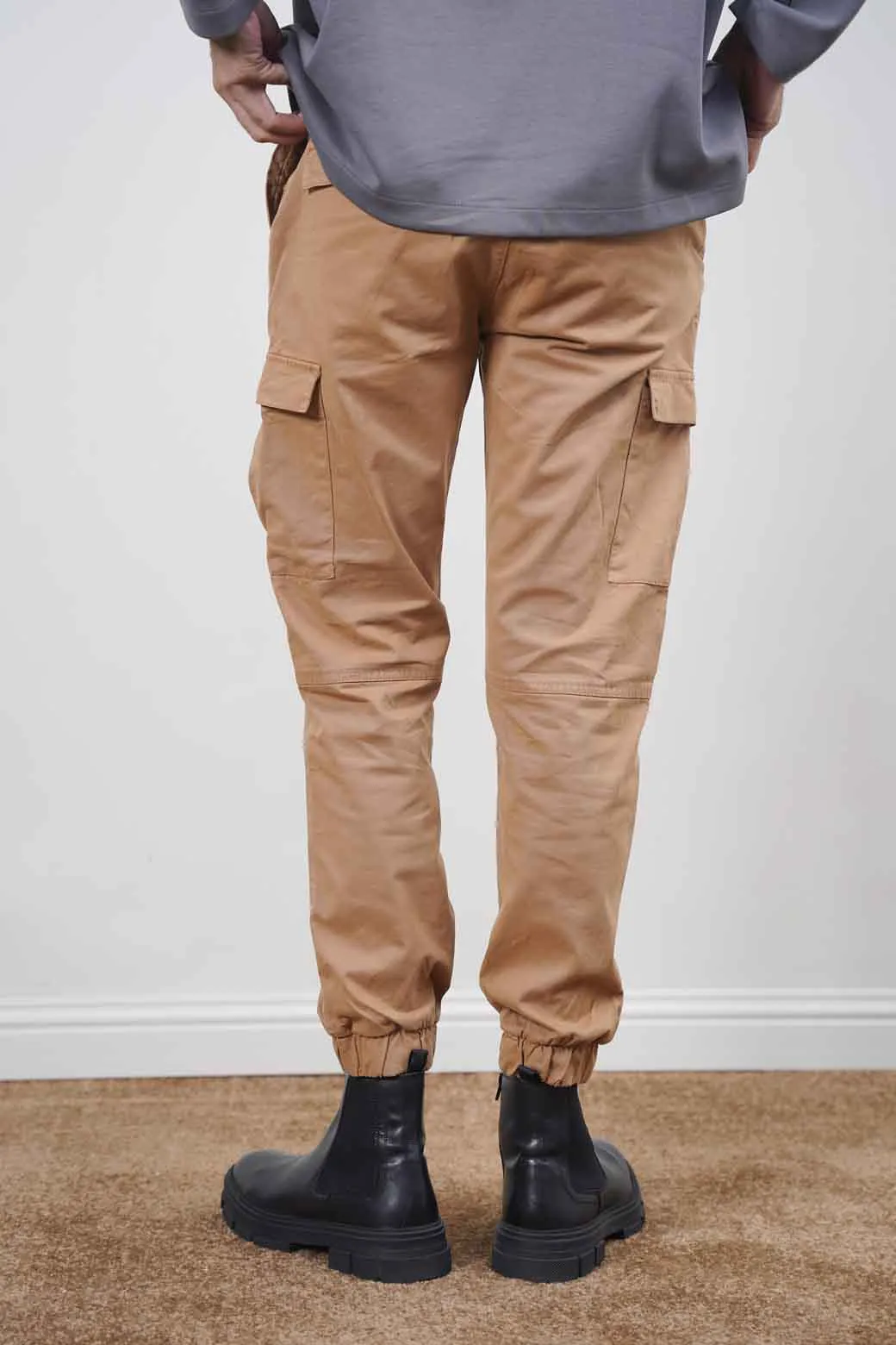 CARGO PANTS