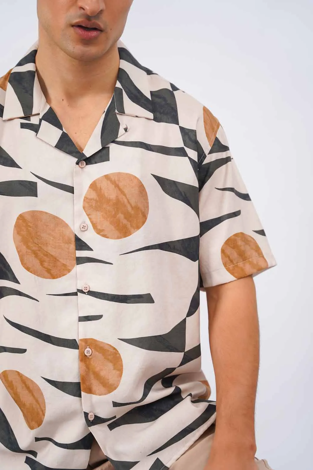 GEOMETRIC PRINT SAFARI SHIRT