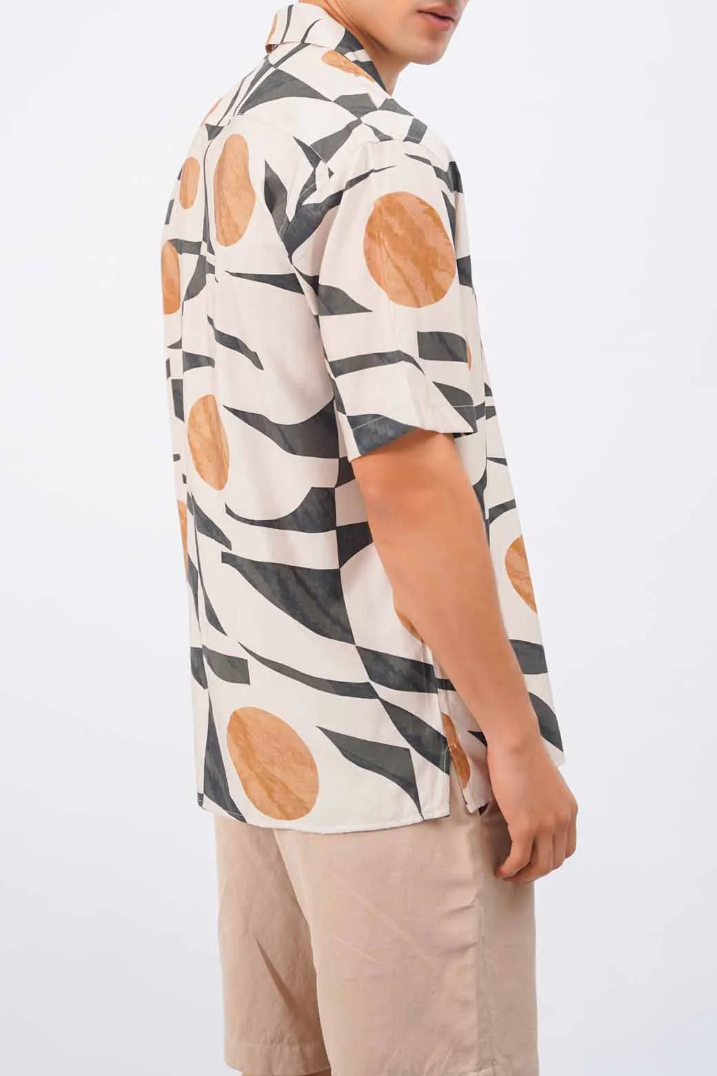 GEOMETRIC PRINT SAFARI SHIRT