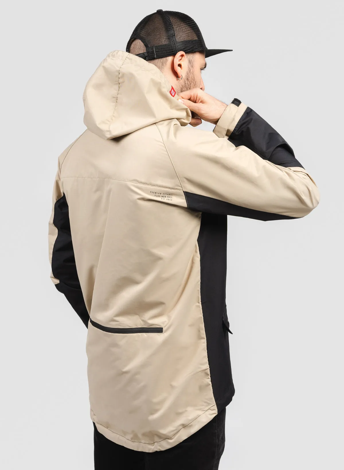 RAIN JACKET - TAN